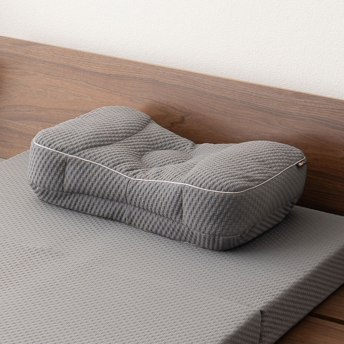 GRAND MAX PILLOWの製品画像