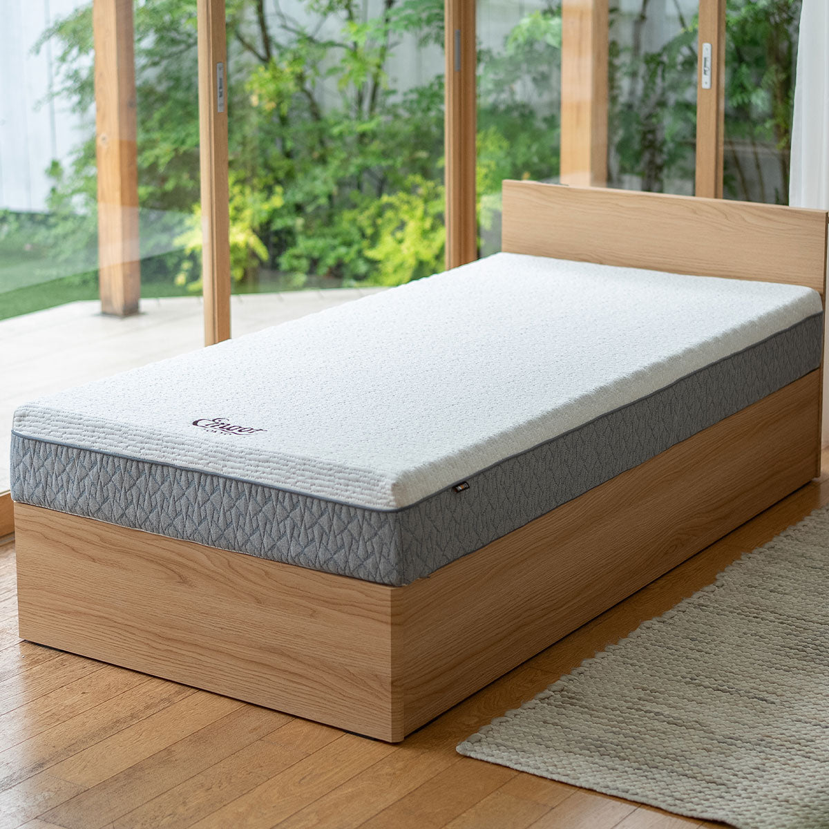 EMOOR PREMIUM MATTRESS(フラットタイプ)の製品画像